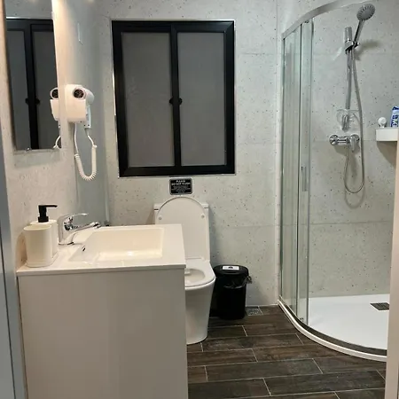 Nayra Retreat סיינט פול ביי